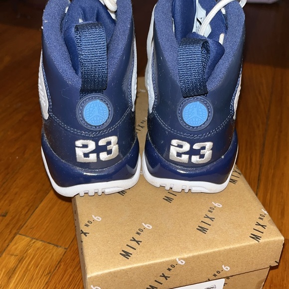Kids Jordan’s size 6, great condition. - Picture 3 of 4